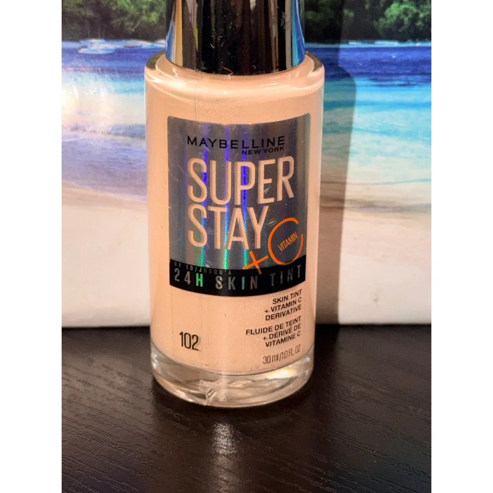 Maybelline Super Stay 24H Skin Tint Vitamin C Foundation Shade 102 1.0 fl oz